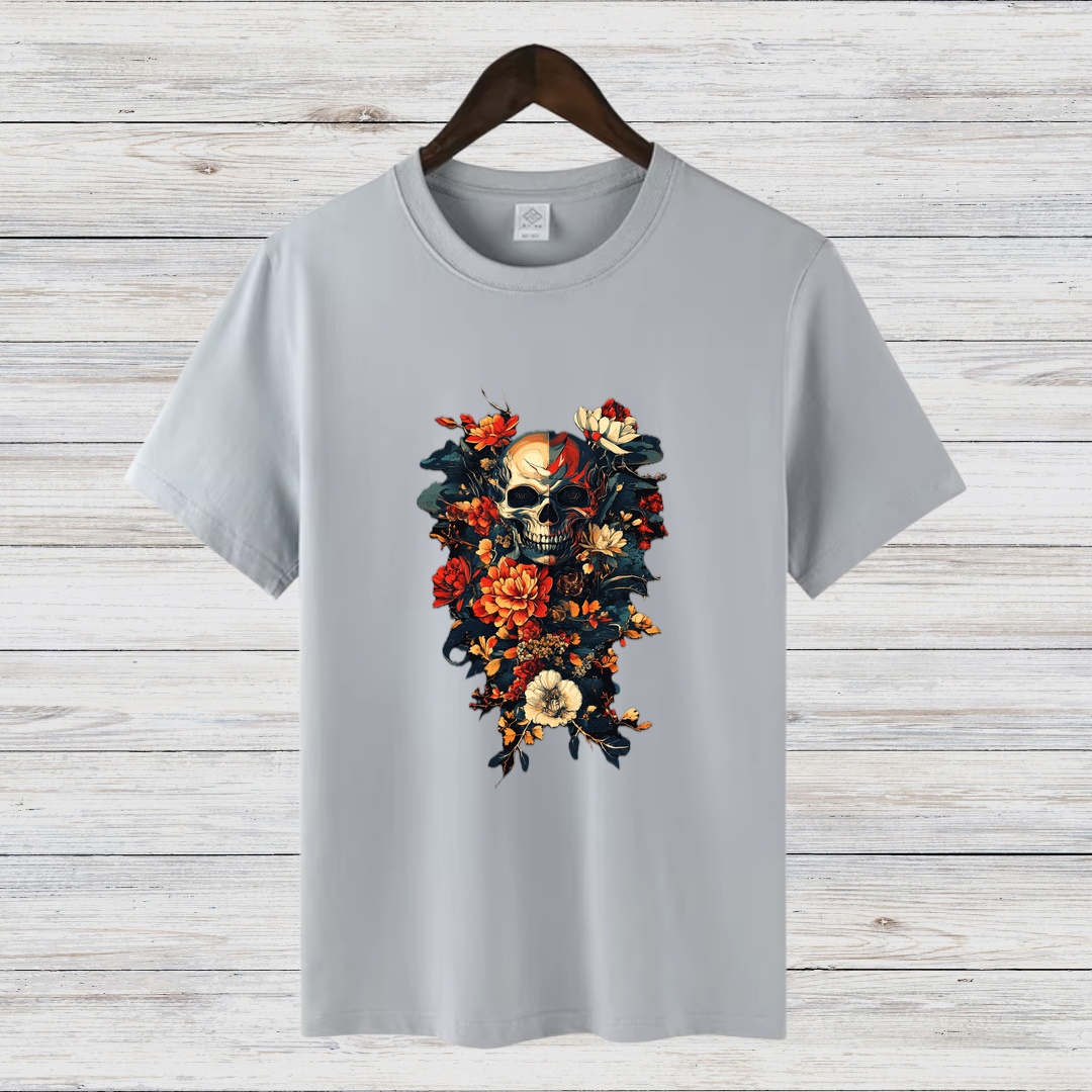 Schädel & Blumen | Gothic Kunst Shirt | Mystisches Totenkopf Design | Rockiges Statement Shirt für den Winter
