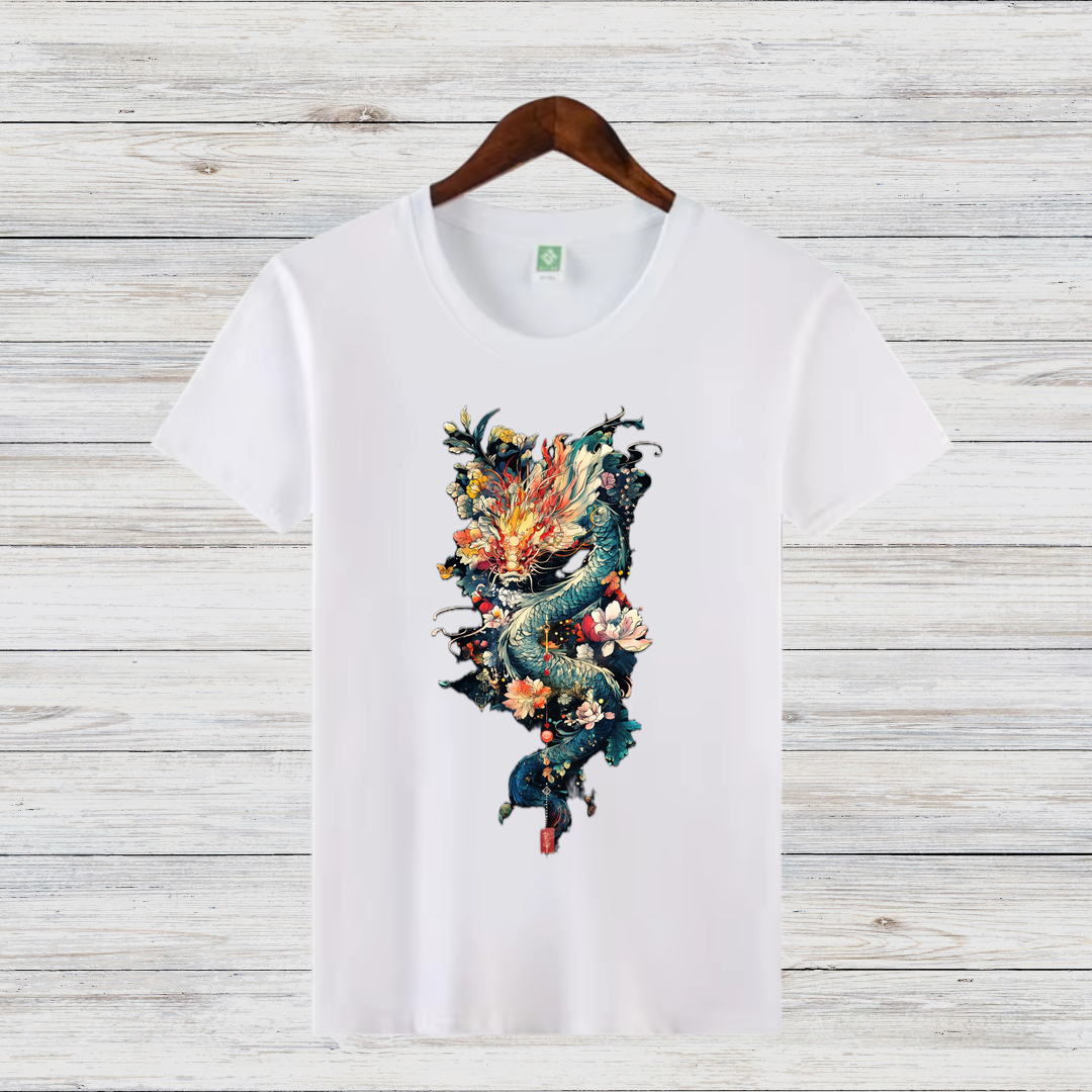 Magischer Drachen | Mystisches Fantasy T-Shirt | Kunstvolles Design | Stilvolles Statement Shirt für den Winter