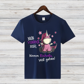 Magisches Einhorn Shirt | Lustiges Geschenk für Winterfans | Humorvolles Statement T-Shirt | Perfekt für kalte Tage