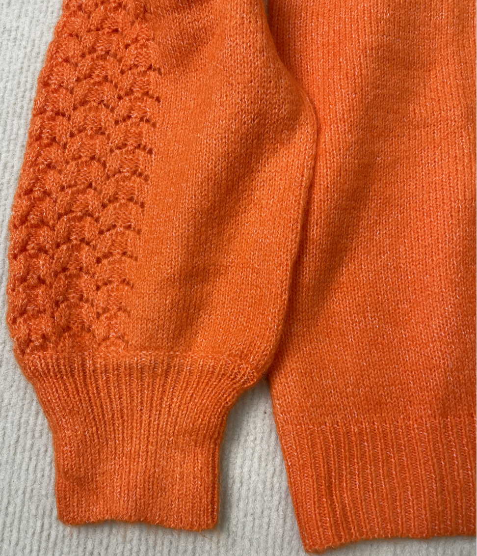 StrickSinn® - Oranje effen trui met col