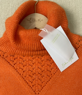 StrickSinn® - Oranje effen trui met col