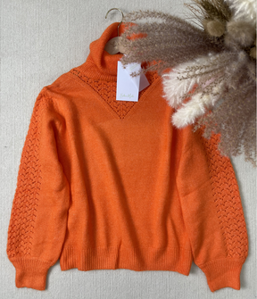 StrickSinn® - Oranje effen trui met col