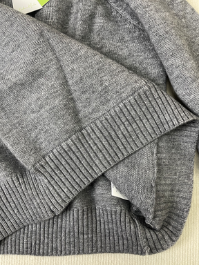 WinterTrend® - Grijze Twofer-sweater met lange mouwen en V-hals