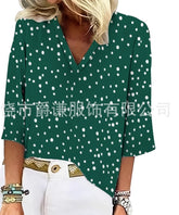 Groene stippen blouse