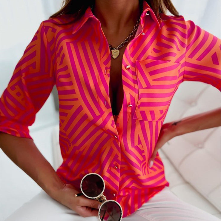 FallStil® - Roze en oranje blouse met zigzagstrepen en knoopsluiting