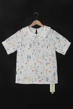 Blouse met wilde bloemen