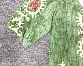 SpringStil® - Groene boho blouse met diepe V-hals