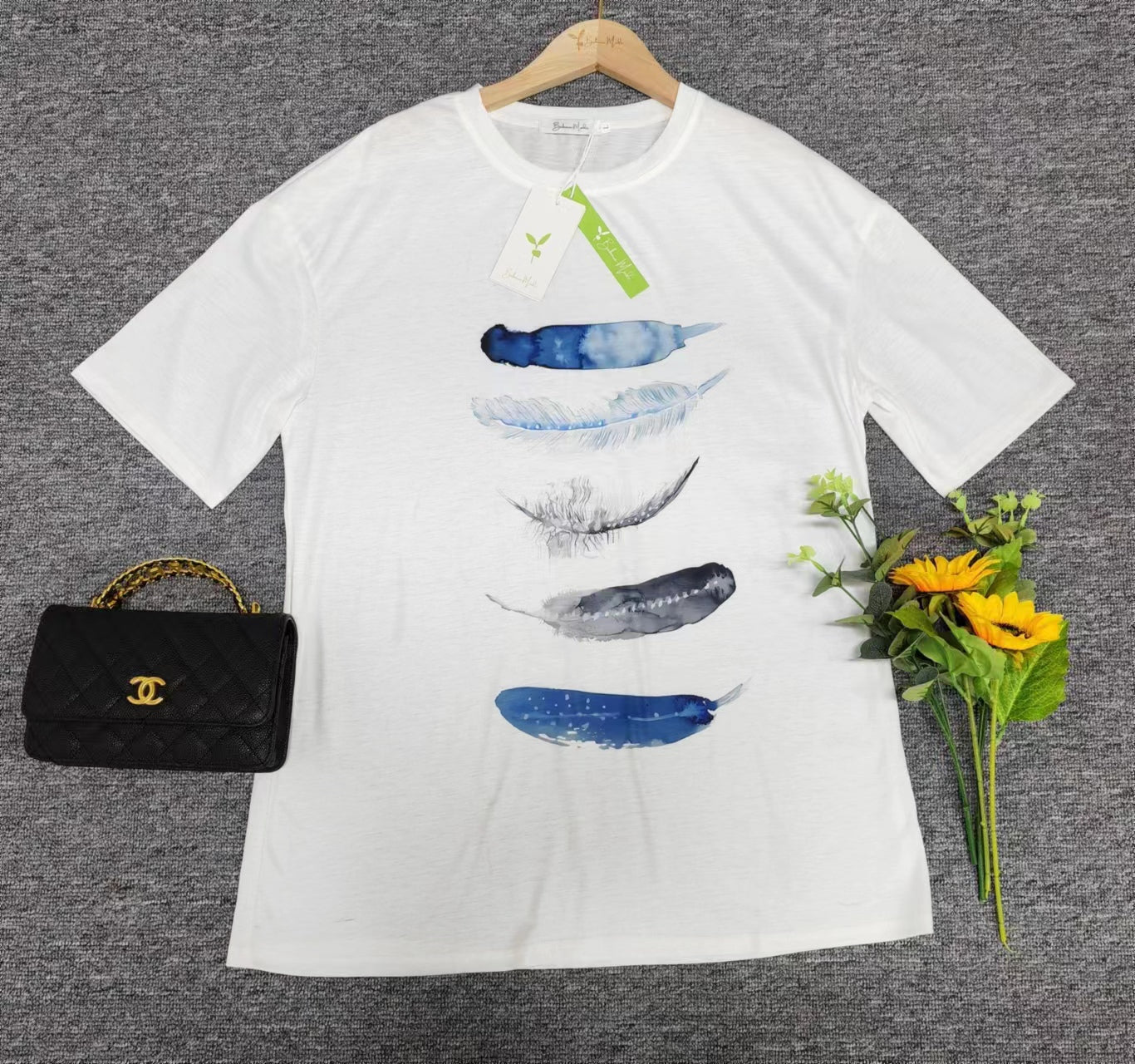 SpringStil® - Freedom Feather T-shirt met korte mouwen