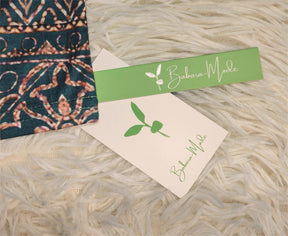 Even&amp;Vil® - Smaragdgroene saliegroene luxe tuniekblousetop met print