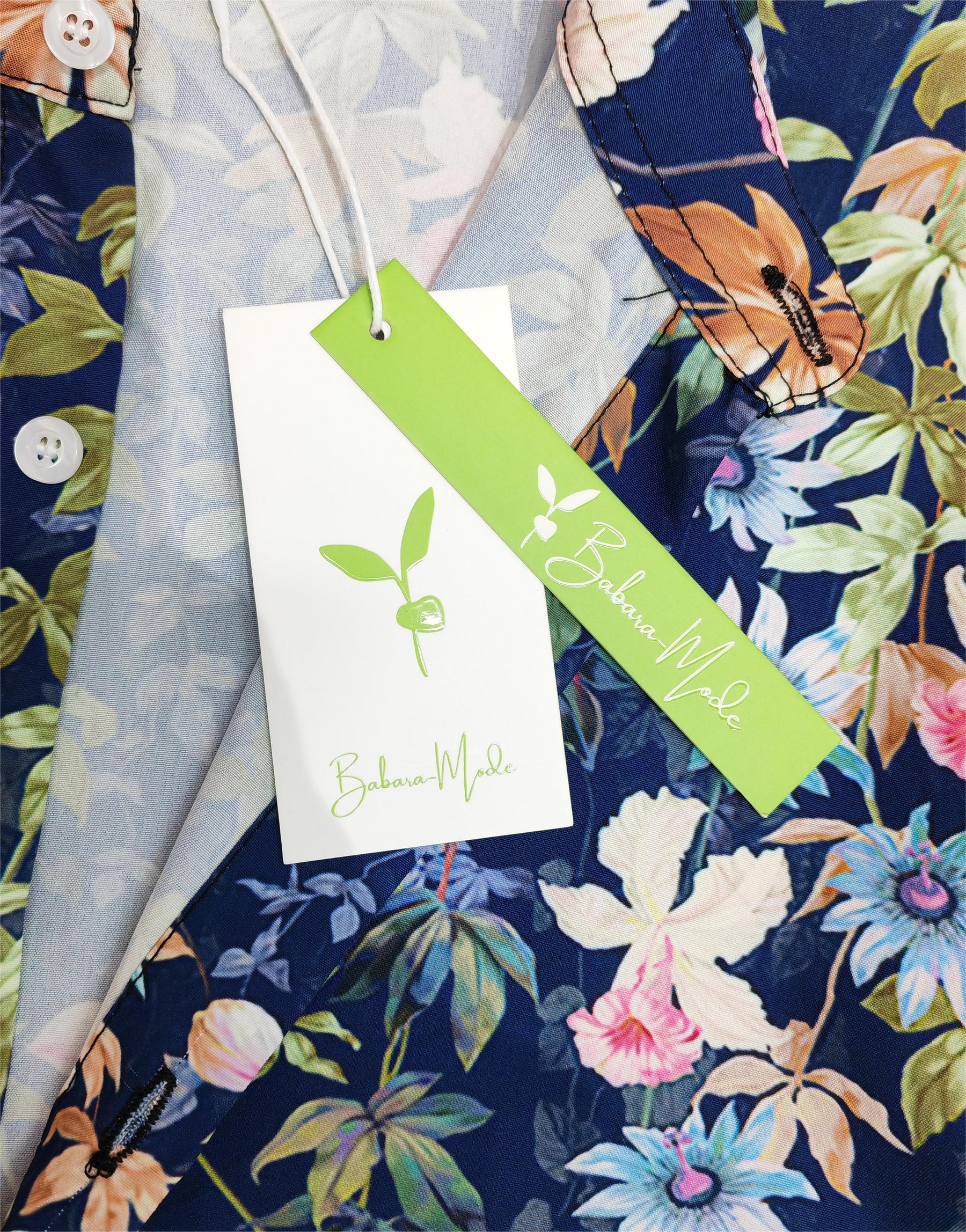 FallStil® - Blauwe blouse met bloemenprint en bladeren