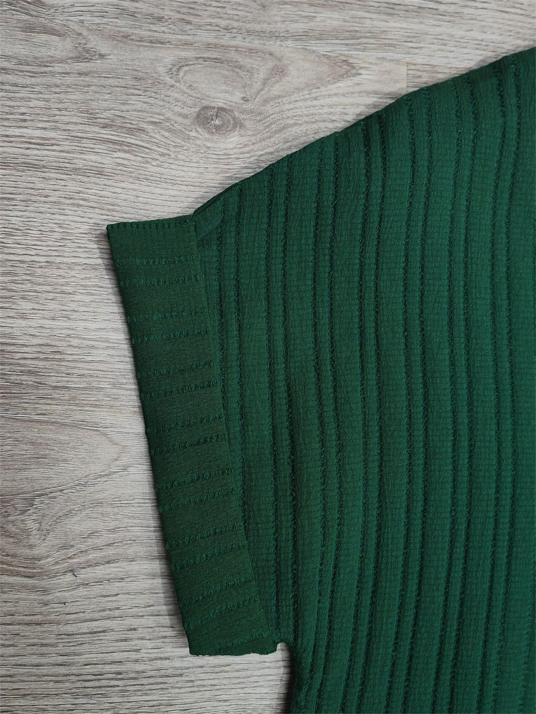 PureWear® - Groene effen mini-jurk met korte mouwen 