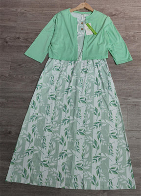 BlossomBliss® - Groene midi-jurk met zijzakken