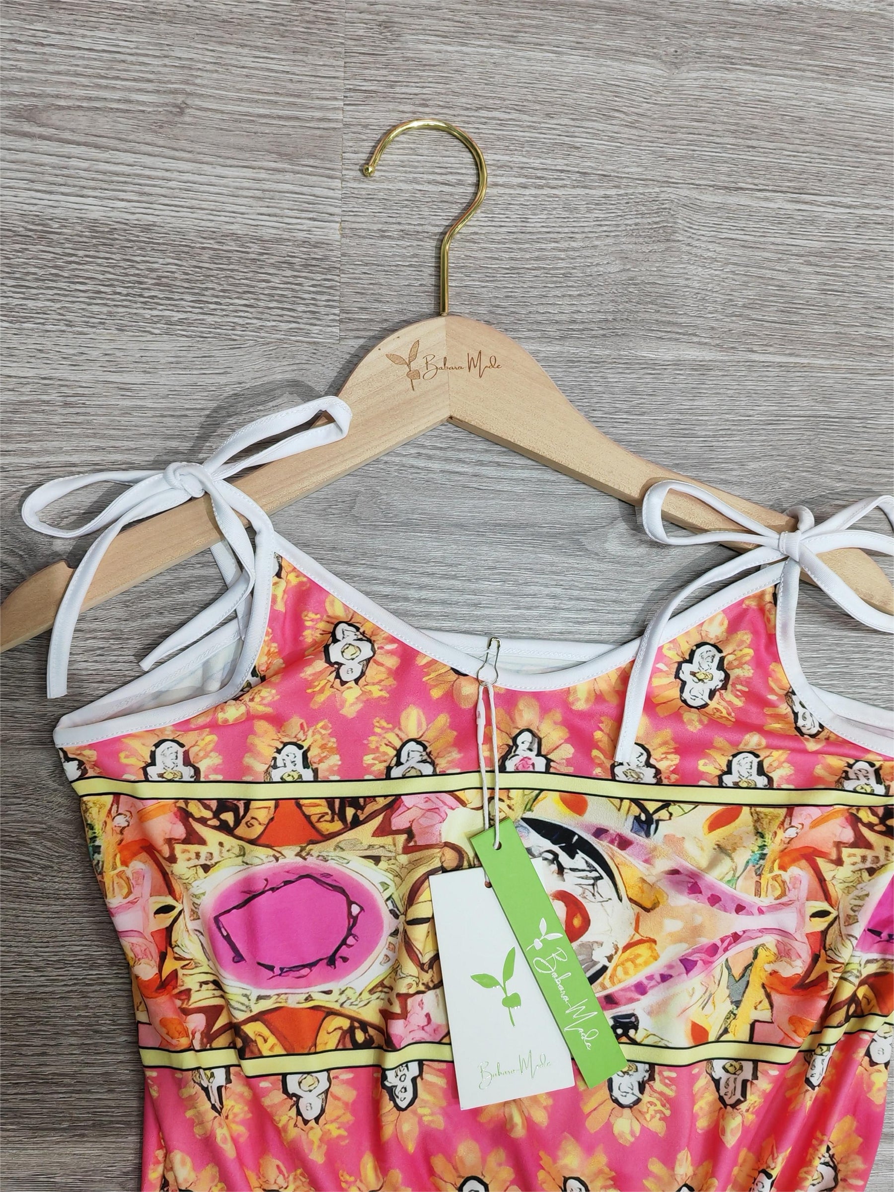 BlossomBliss® - Mini-jurk met spaghettibandjes en gemengd rood en roze Azteeks patroon