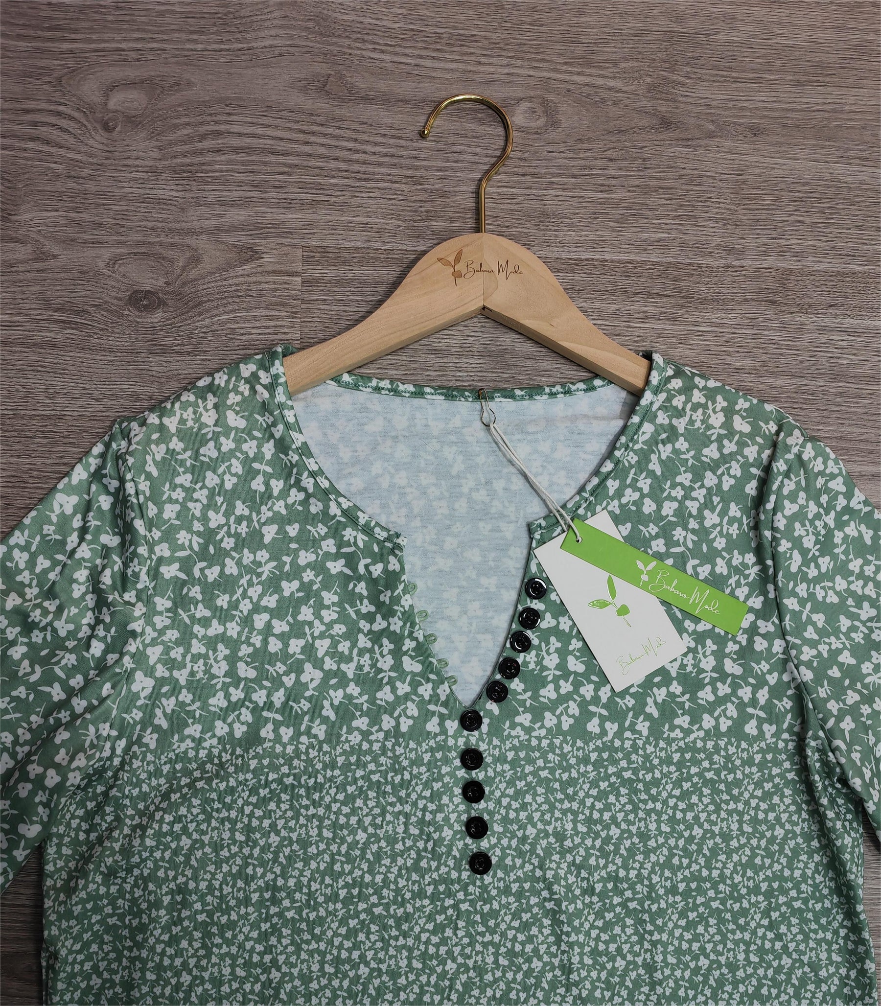 BlossomBliss® - Groen wit overhemd met inkeping en knoopsluiting met bloemenprint