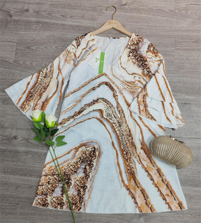 FallStil® - Strandavonden Mini-jurk met gouden marmeren print