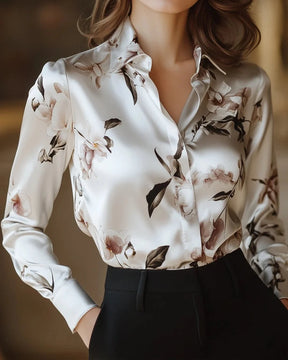 Satijnen magnolia elegantie blouse