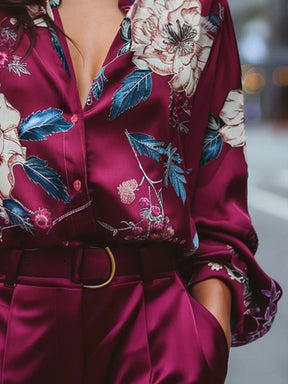 Elegantie blouse met satijnen bloemen