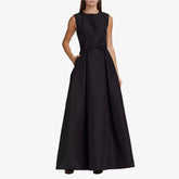 Zwarte glanzende maxi-jurk