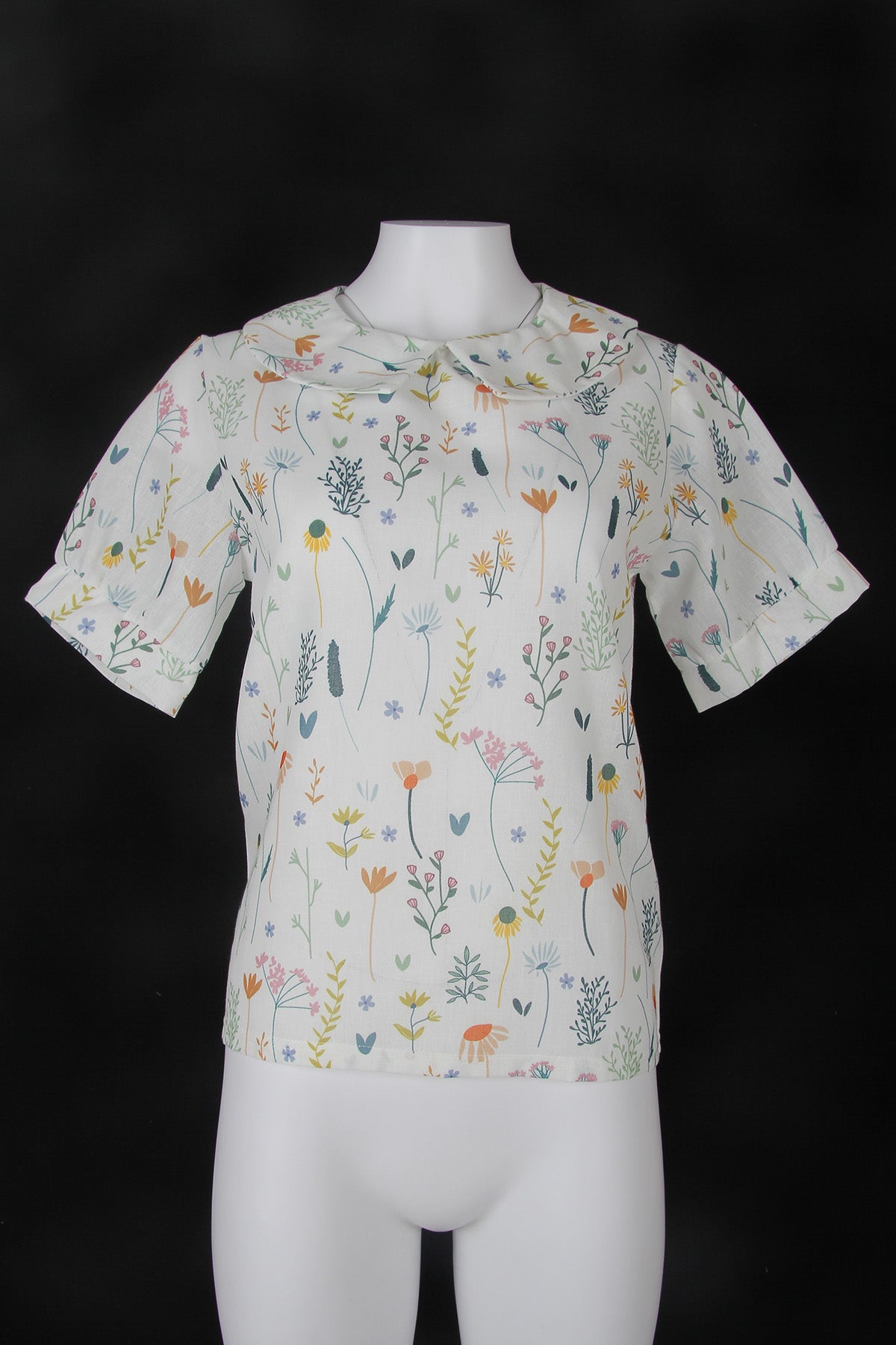 Blouse met wilde bloemen