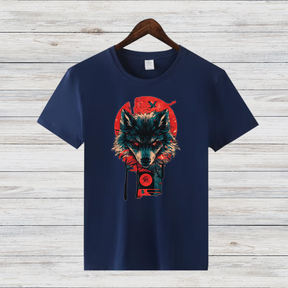 Mystischer Wolf | Japanisches Kunst T-Shirt | Stilvolles Wintershirt | Spirituelles Geschenk für Wolfsliebhaber