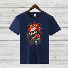 Totenkopf Blumen Shirt | Gothic Style T-Shirt | Skull Design Fashion | Auffälliges Streetwear Shirt | Geschenk für Rock & Metal Fans