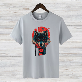 Mystischer Wolf | Japanisches Kunst T-Shirt | Stilvolles Wintershirt | Spirituelles Geschenk für Wolfsliebhaber