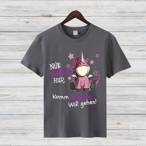 Magisches Einhorn Shirt | Lustiges Geschenk für Winterfans | Humorvolles Statement T-Shirt | Perfekt für kalte Tage