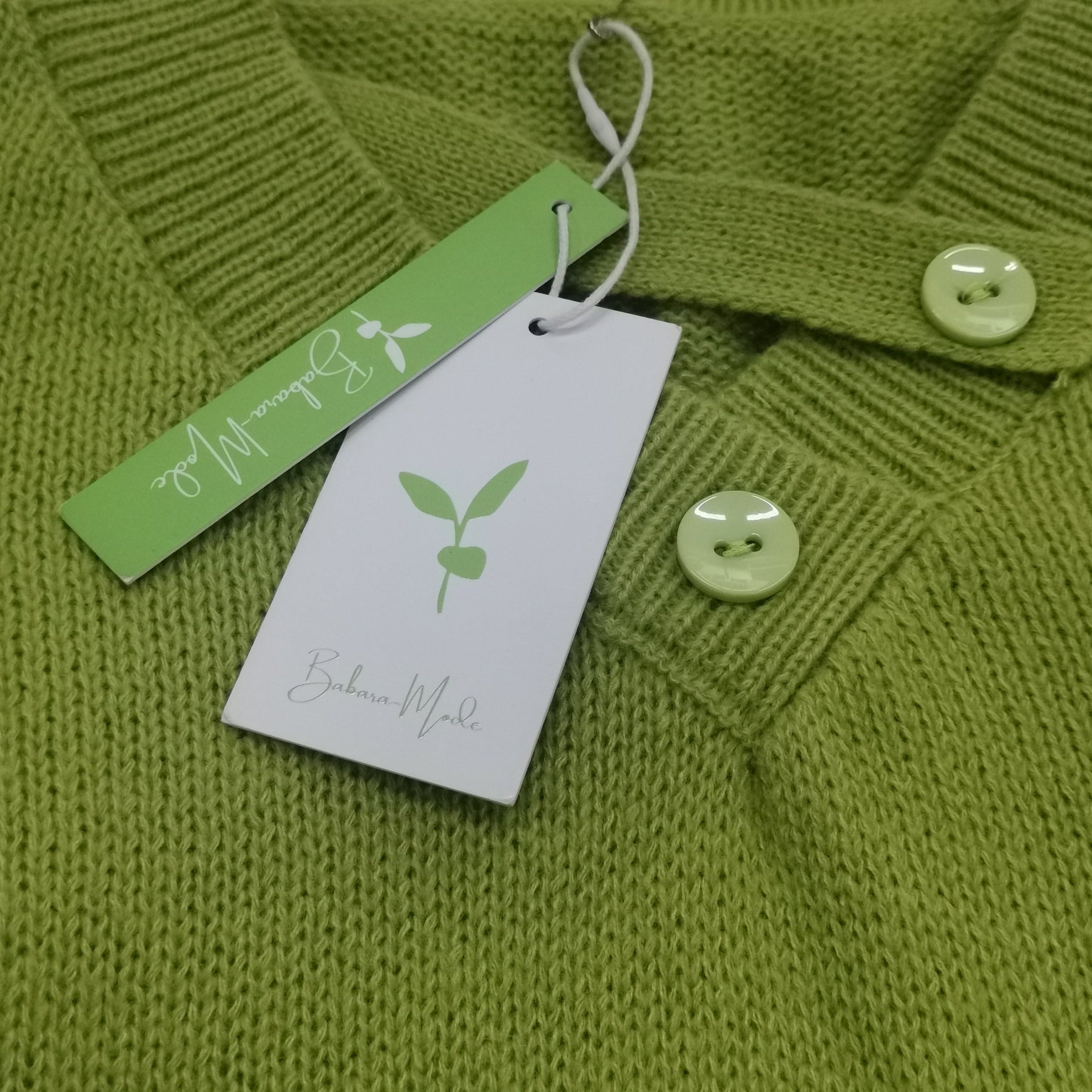 HerbstTrend® - Groene effen trui met V-hals