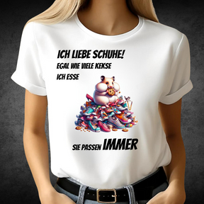 Ich liebe Schuhe | Lustiges Hamster-Shirt | Humorvolles Design für Schuhliebhaber | Statement Shirt für den Winter